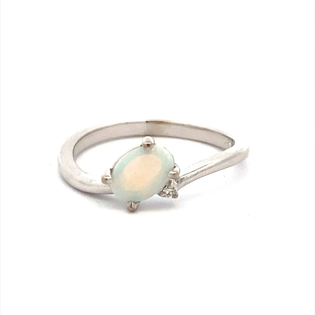 Beeghly & Co. White  Gold Opal Ring